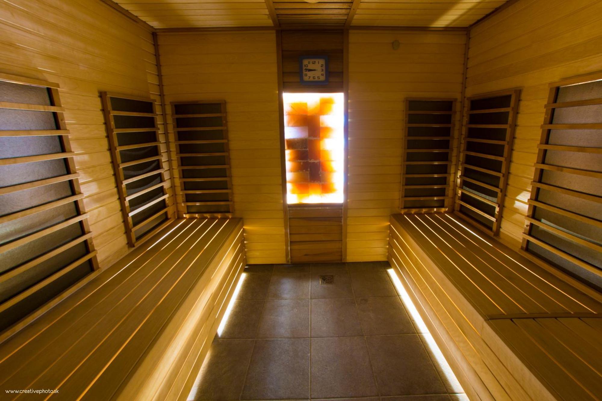 Wellness & Spa Hotel Certov Exterior foto